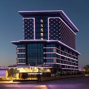 5* Hotel Golden Tulip Bayrampasa