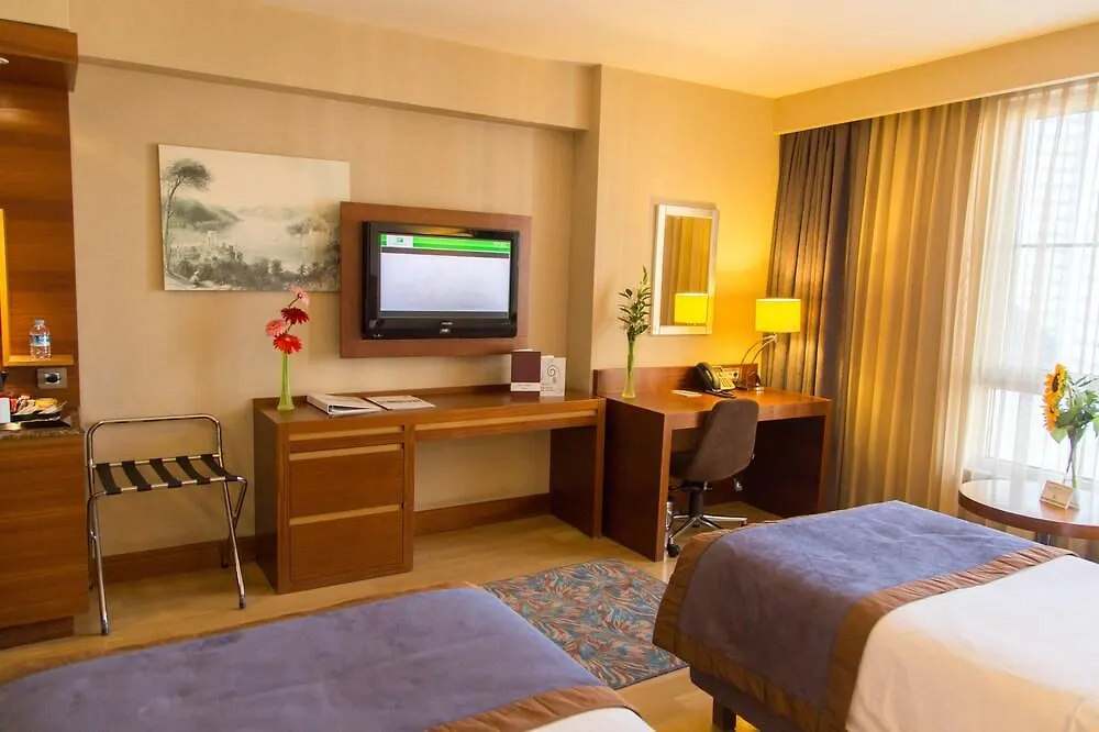 Hotel Holiday Inn Sisli By Ihg Istanboel