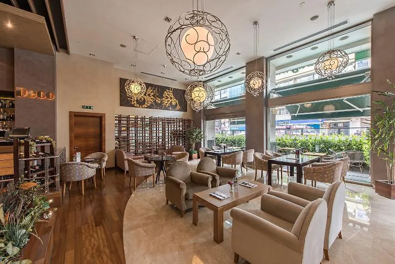 Holiday Inn Sisli By Ihg Istanboel 5*,